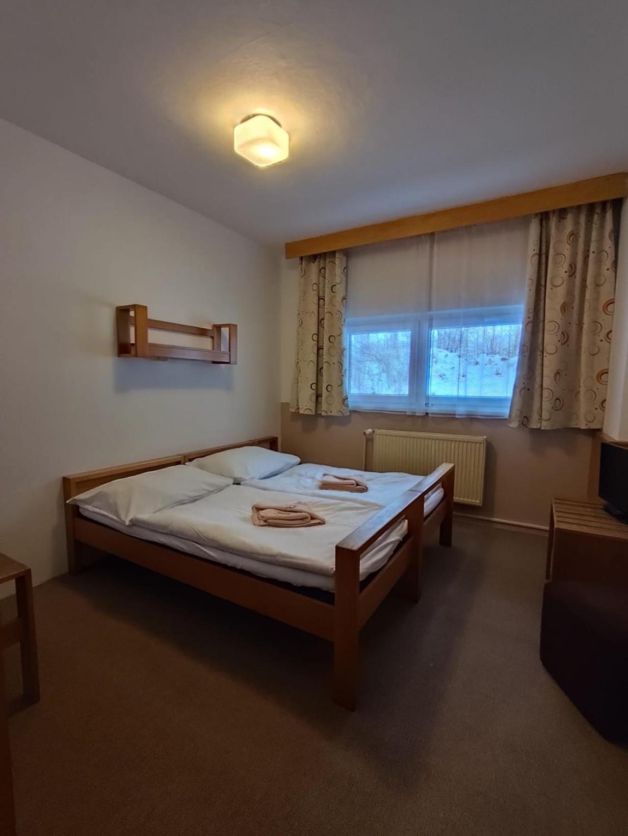 Horsky Hotel Kubat Benecko Kültér fotó